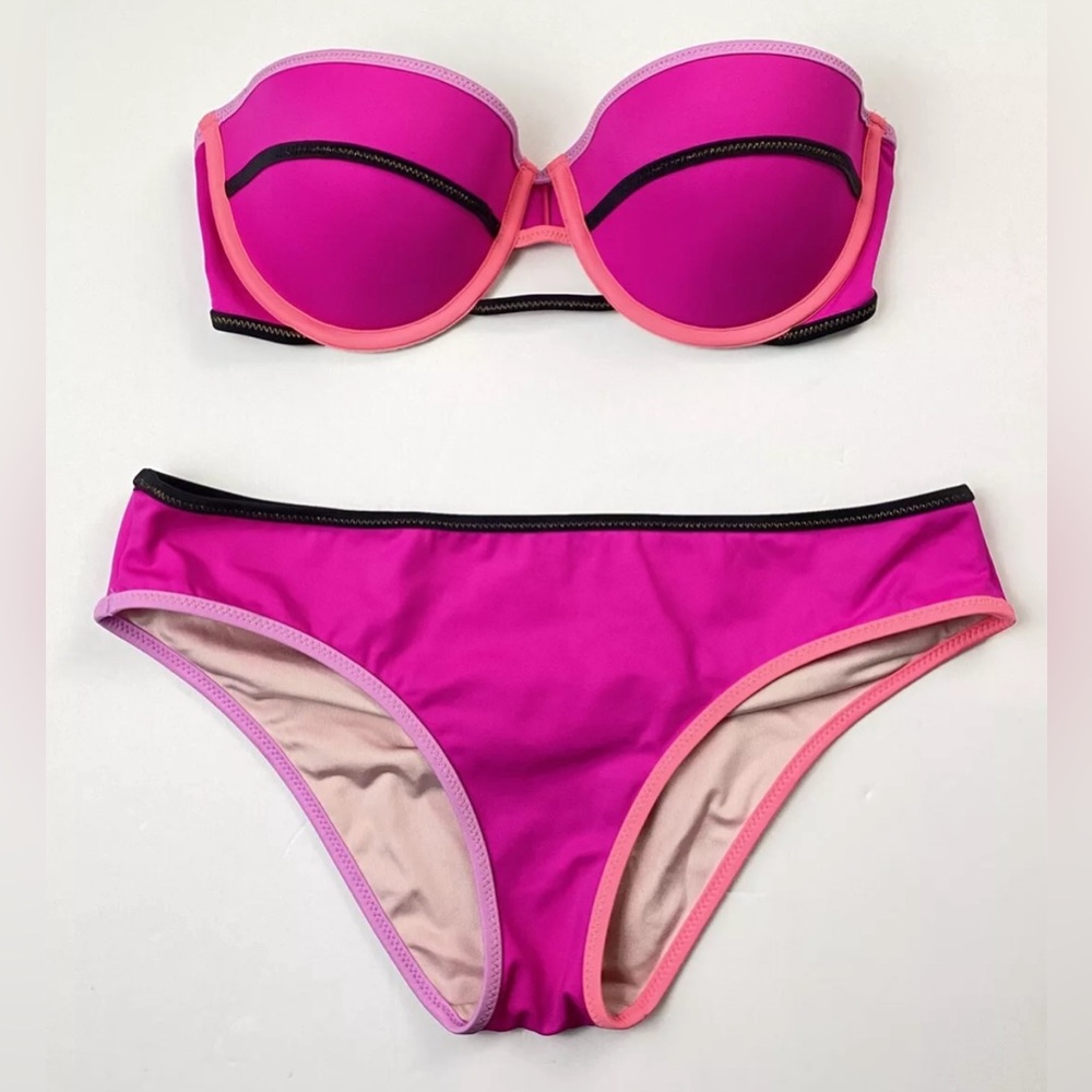 Victoria's Secret Womens Bikini Set 32d top/Small Bottoms Pink